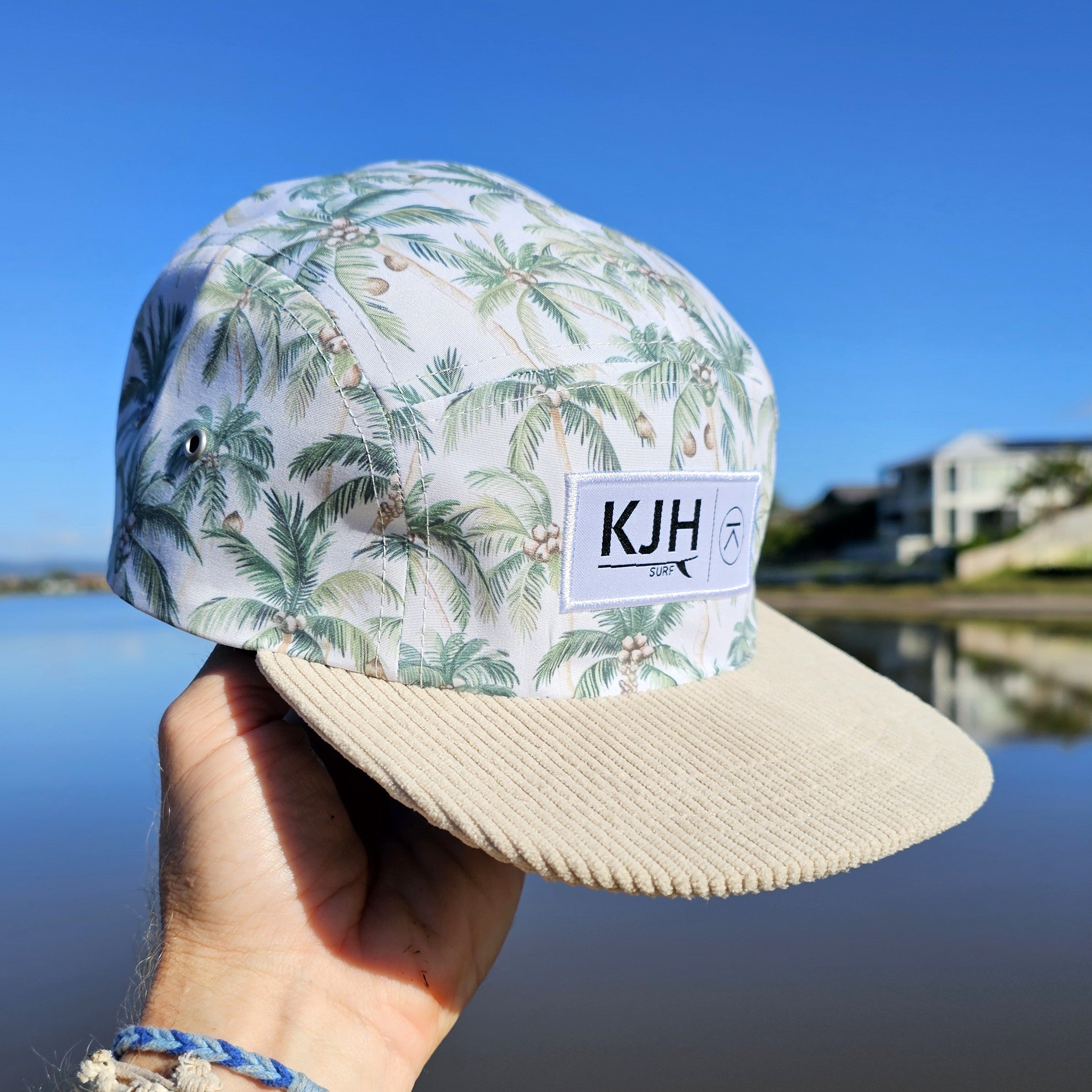 'THE KALANNI' 5 Panel - Sandy Beach