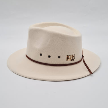 'THE SHACK' Fedora - Snow